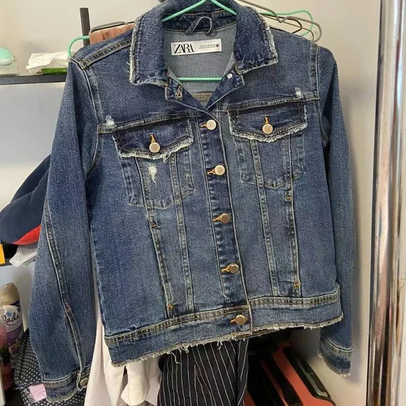 Zara denim Jacket - Picture 1 of 6